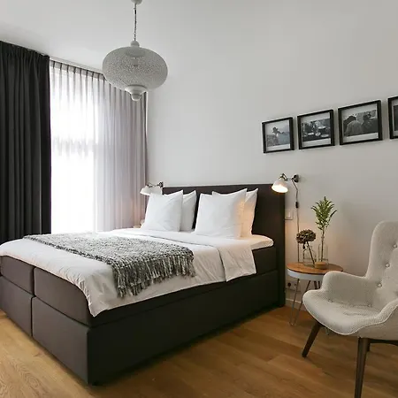 Bed & Breakfast Bacan